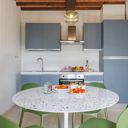 Piccola Fonte - Together In Tuscany Cortona