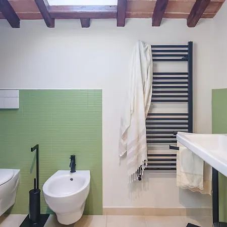 Piccola Fonte - Together In Tuscany